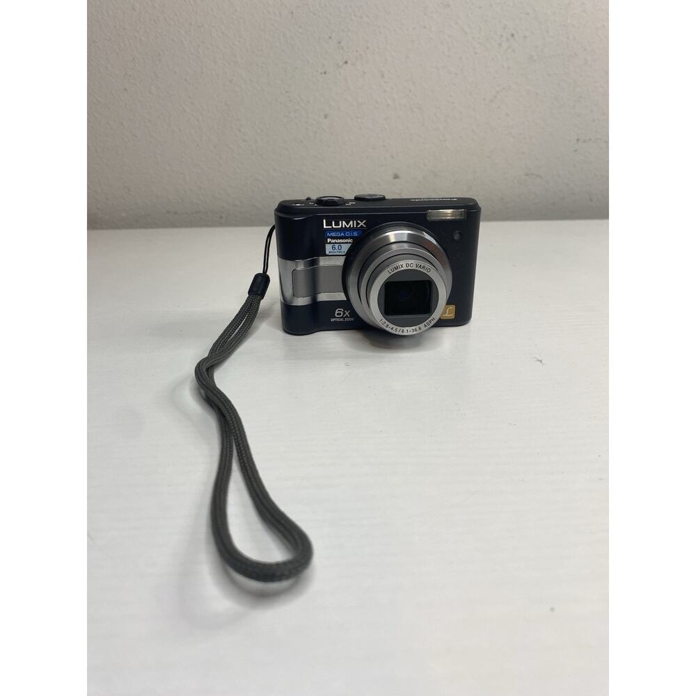 Panasonic Lumix DMC-LZ5 6,0MP Digital Camera - Silver - Parts Only READ